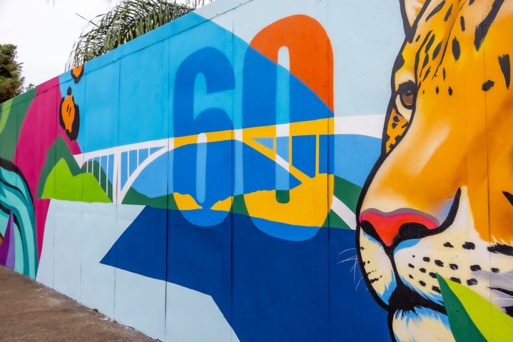 Mural da Integração com a obra Coexistir de Igor Izzy. Foto: Kaká Souza.