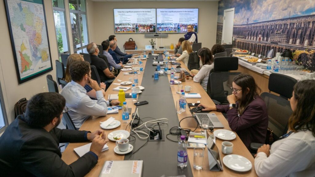 Itaipu e UNOPS debatem retomada das obras do Campus Arandu da Unila
