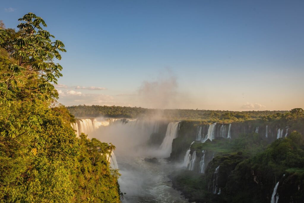 Cataratas do Iguaçu. Foto: Nilmar Fernando/Divulgação Urbia Cataratas - Parque Nacional do Iguaçu.
